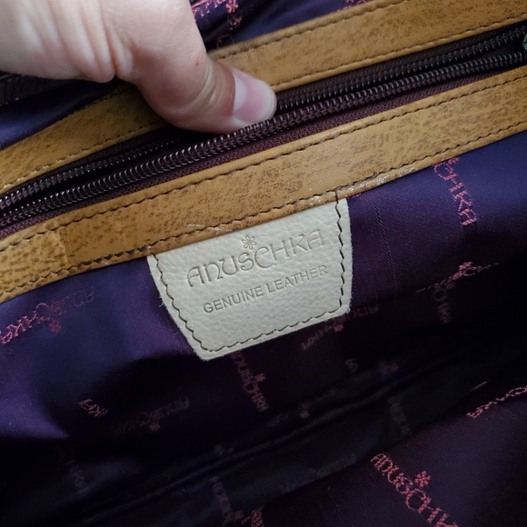 Anuschka Leather Purse - Picture 4 of 14